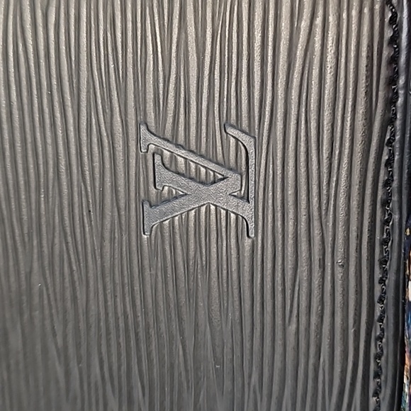 LOUIS VUITTON BLACK EPI RIVIERA BUSINESS BAG COA included**FYI INTERIOR RELINED* - Picture 3 of 16